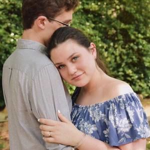 Meet your Posher, Eva